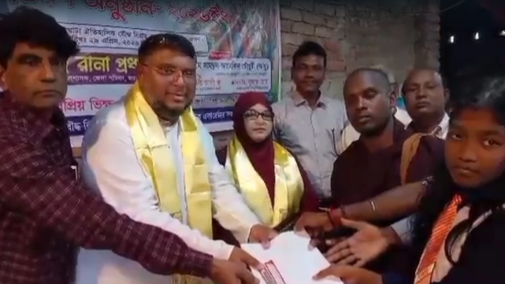 ‎পাঁচবিবিতে বৌদ্ধ পূর্ণিমা উপলক্ষে  ৫ লক্ষ টাকা বরাদ্দ দিলেন জেলা পরিষদের প্রশাসক মাসুদ রানা